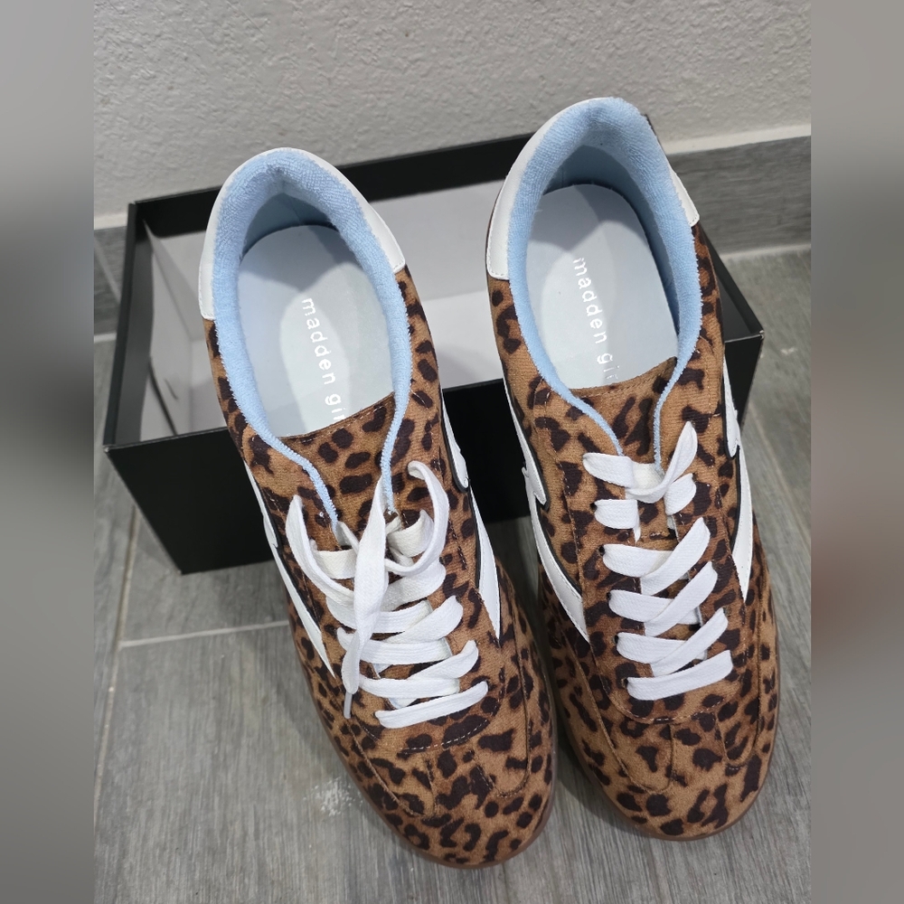 Madden Girl Leopard Print Brown & Black Low-Top Sneakers - Picture 3 of 4